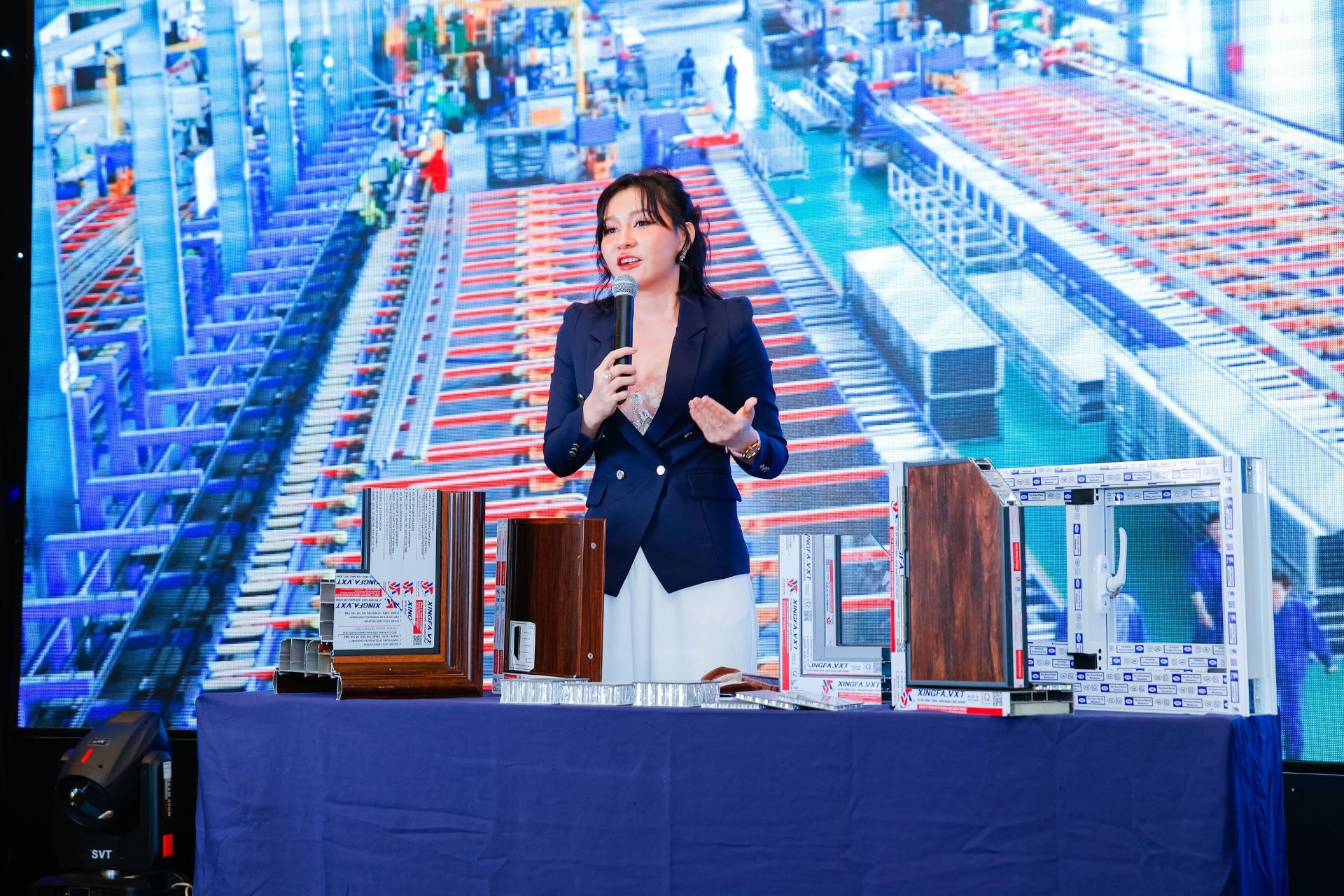 Nhôm Vạn Xuân Thành Nhà Tài Trợ Chính Hội Ngành Cửa Thành Phố Hồ Chí Minh 2025 | Nhôm Vạn Xuân Thành